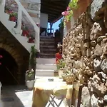 Fasolas Square House 