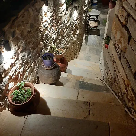 Fasolas Square House 