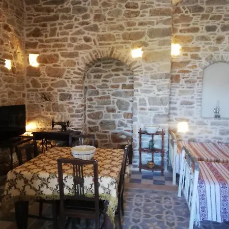 Fasolas Square House 