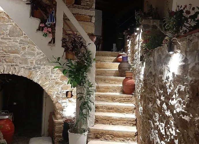 Fasolas Square House 