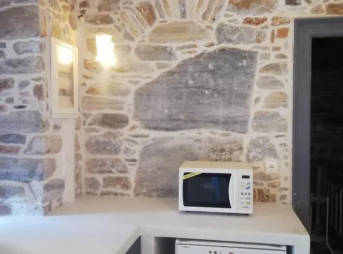 Vakantiehuis Fasolas Square House 