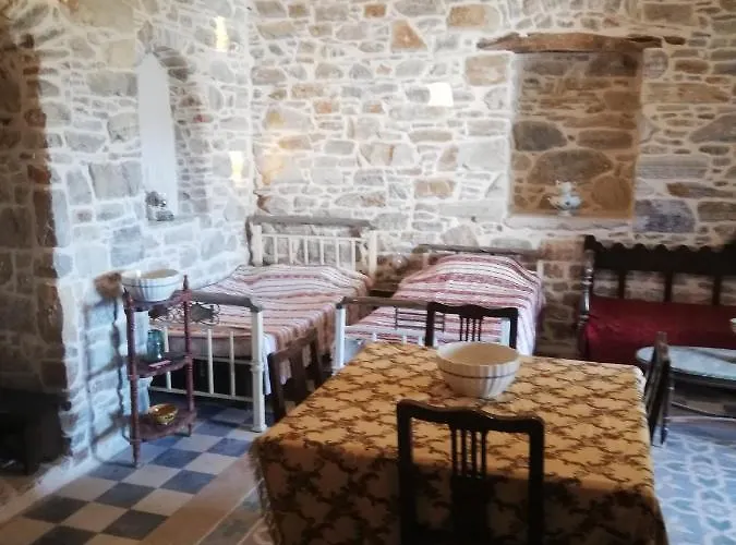 Fasolas Square House 