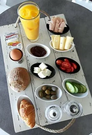 Fasolas Square House 